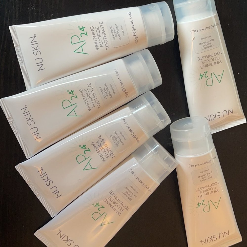 6 tubes Nuskin Whitening Fluoride Toothpaste + 1 towel